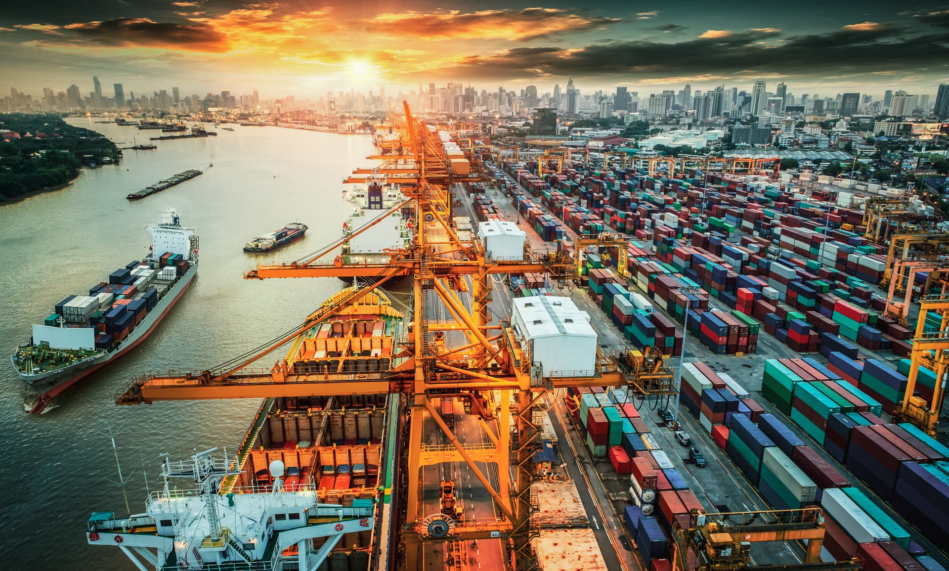 دورات Supply Chain المطلوبة في الإمارات